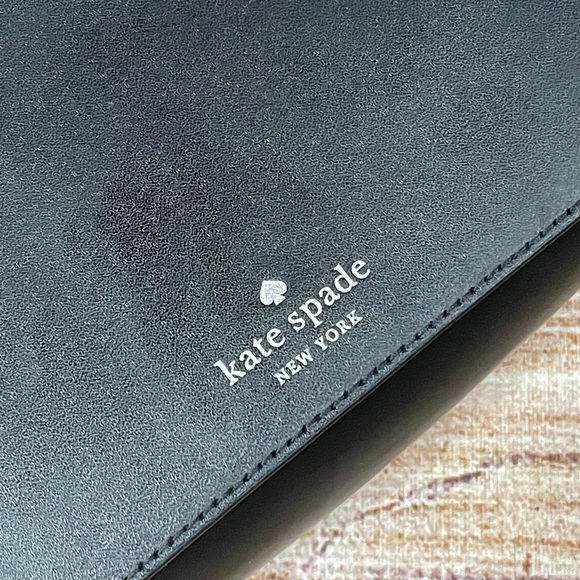 Kate Spade “Frosty” Penguin Double Zip Crossbody - Picture 8 of 12